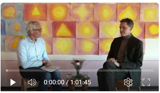 Datei:Reinhard Lasar im Gespräch mit Christoph Bolleßen, 2025.jpg